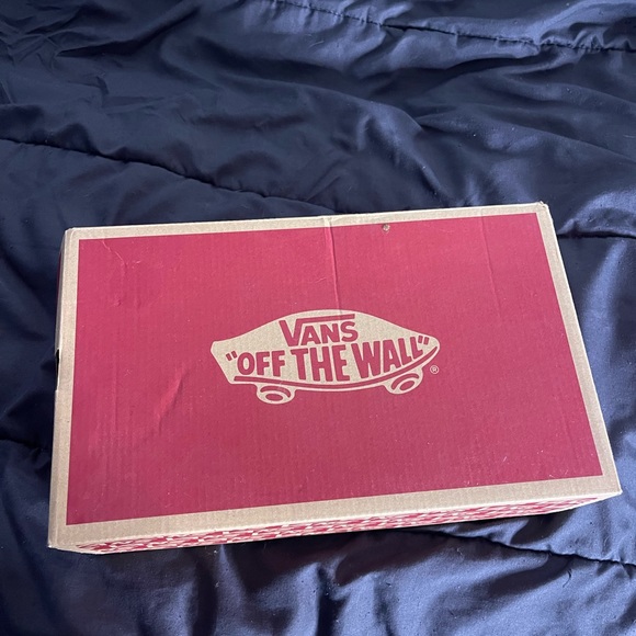 OLD SKOOL V “pink van” - Picture 2 of 8